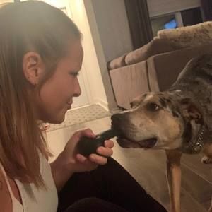 Meet your Posher, Vicky